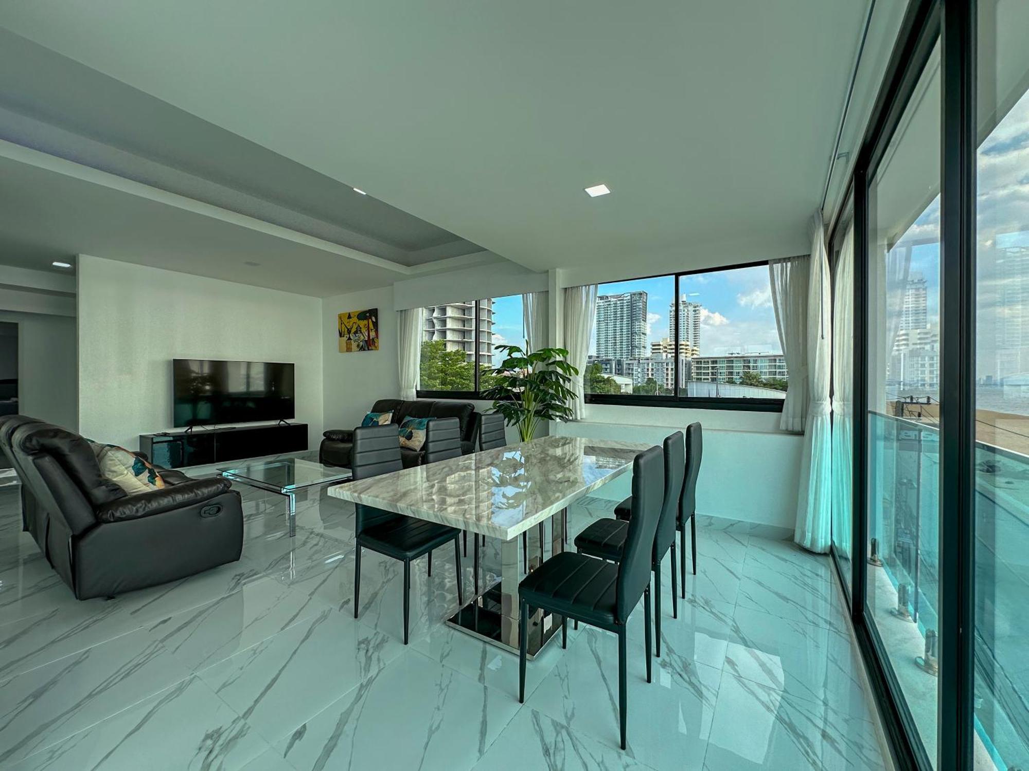 Stunning Beachfront View Luxurious Apartment 40 Джомтьен Экстерьер фото