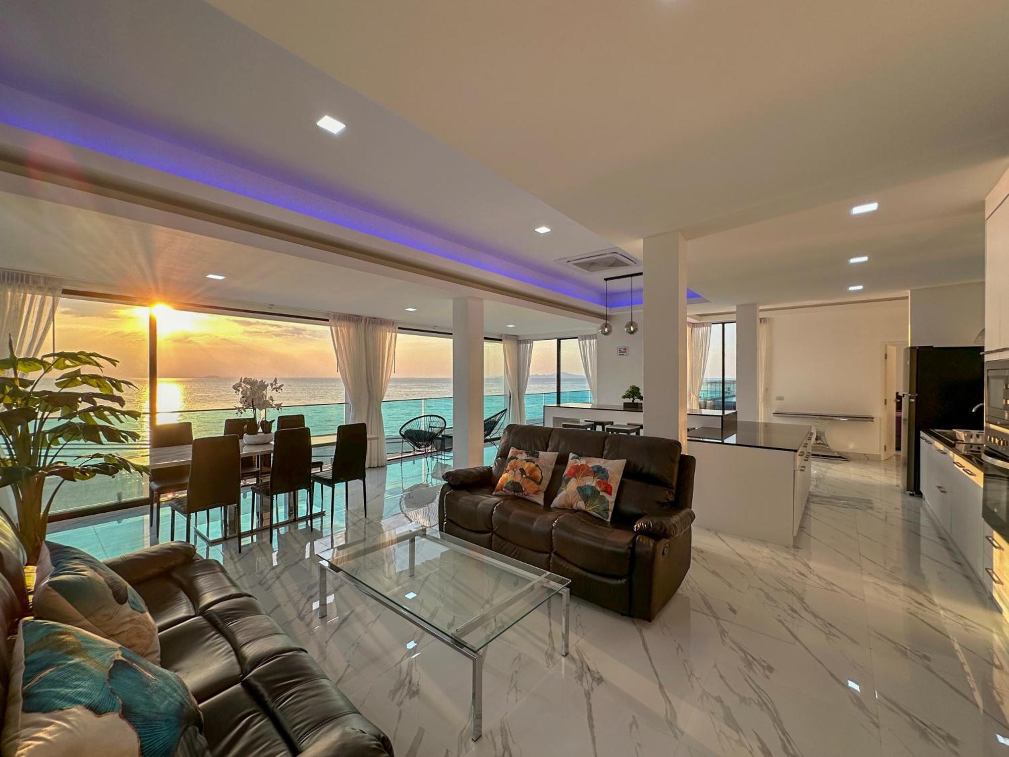 Stunning Beachfront View Luxurious Apartment 40 Джомтьен Экстерьер фото