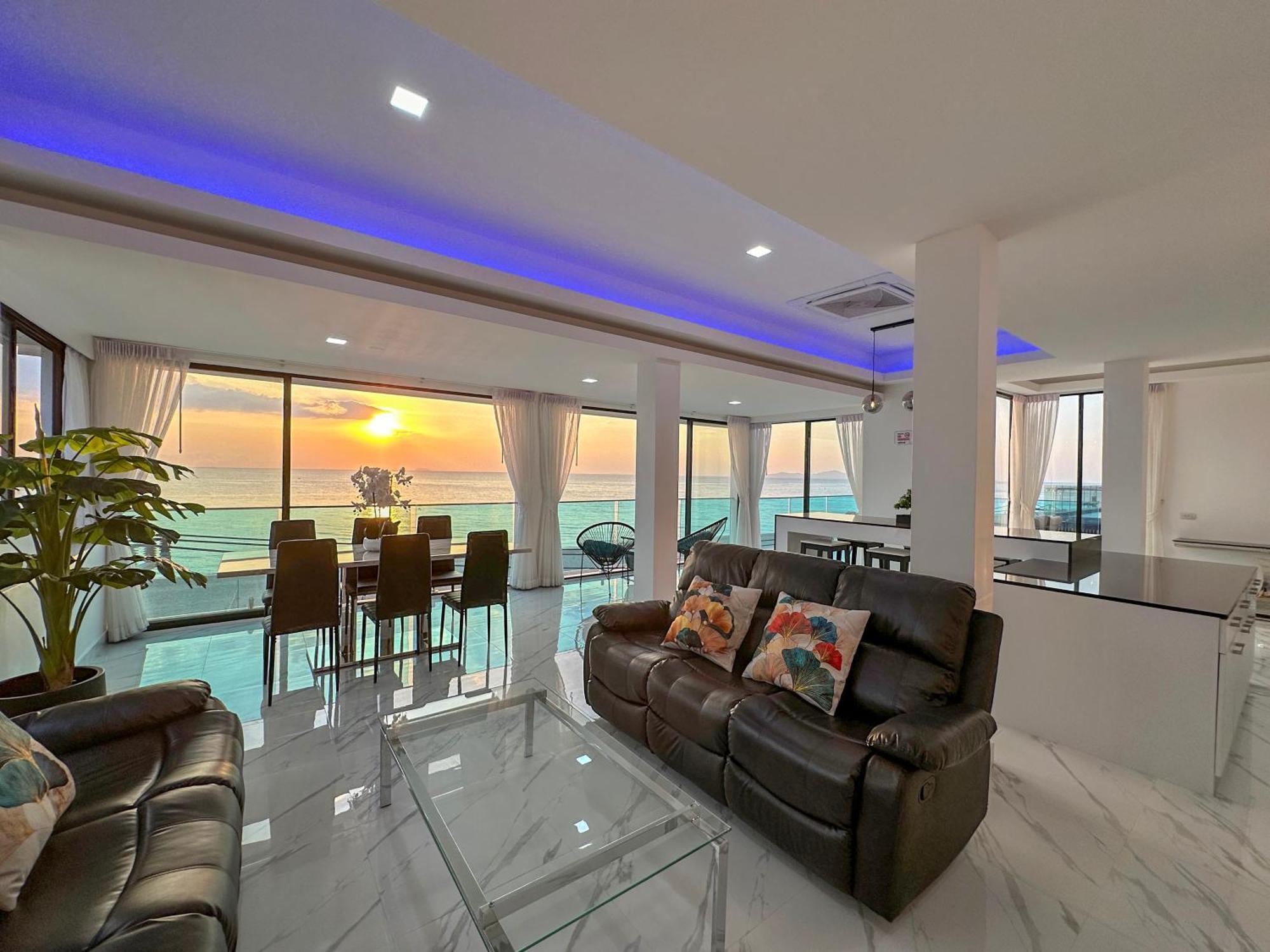 Stunning Beachfront View Luxurious Apartment 40 Джомтьен Экстерьер фото